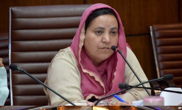  Sakeena Itoo reviews performance, functioning, progress of School, Higher Education Deptts.