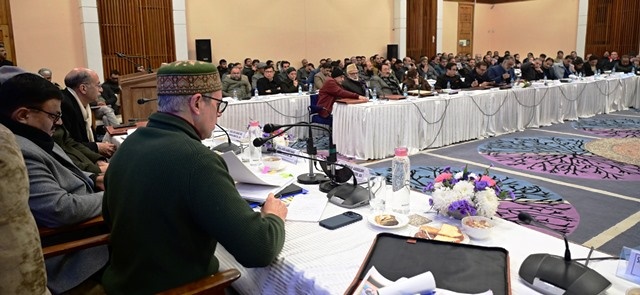  CM Omar Abdullah reviews progress of development works in District Srinagar