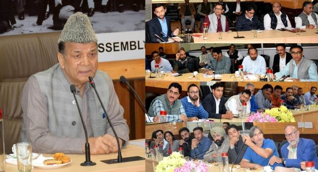  Speaker engages with Media persons in Pre-Assembly session talks