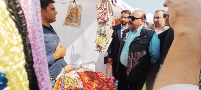  Deputy CM Inaugurates seven days Gandhi Shilp Bazar-2025 at Kashmir Haat Srinagar