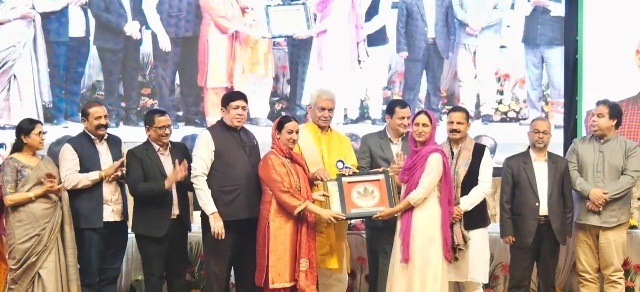 Lieutenant Governor attended IFFCO’s Women Farmers Conference at Srinagar