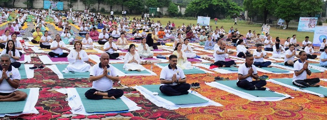 Satish Sharma attends 11th International Day of Yoga celebration in Jammu