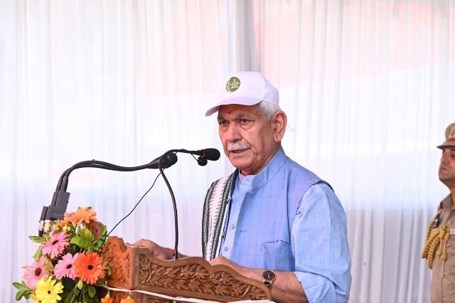 Lieutenant Governor Led Drug-Free J&K Padyatra in Kulgam