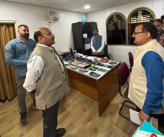  Deputy Chief Minister conducts surprise inspection of Chief Engineer PWD  Office, Jammu