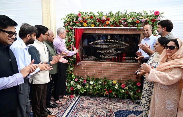   CM Omar Abdullah lays foundation for several development works at Kashmir Government Polytechnic