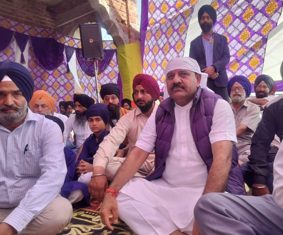 Deputy CM inspects Dhallian Bridge at Nowshera, pays obeisance at Gurudwara on Hola Mohalla